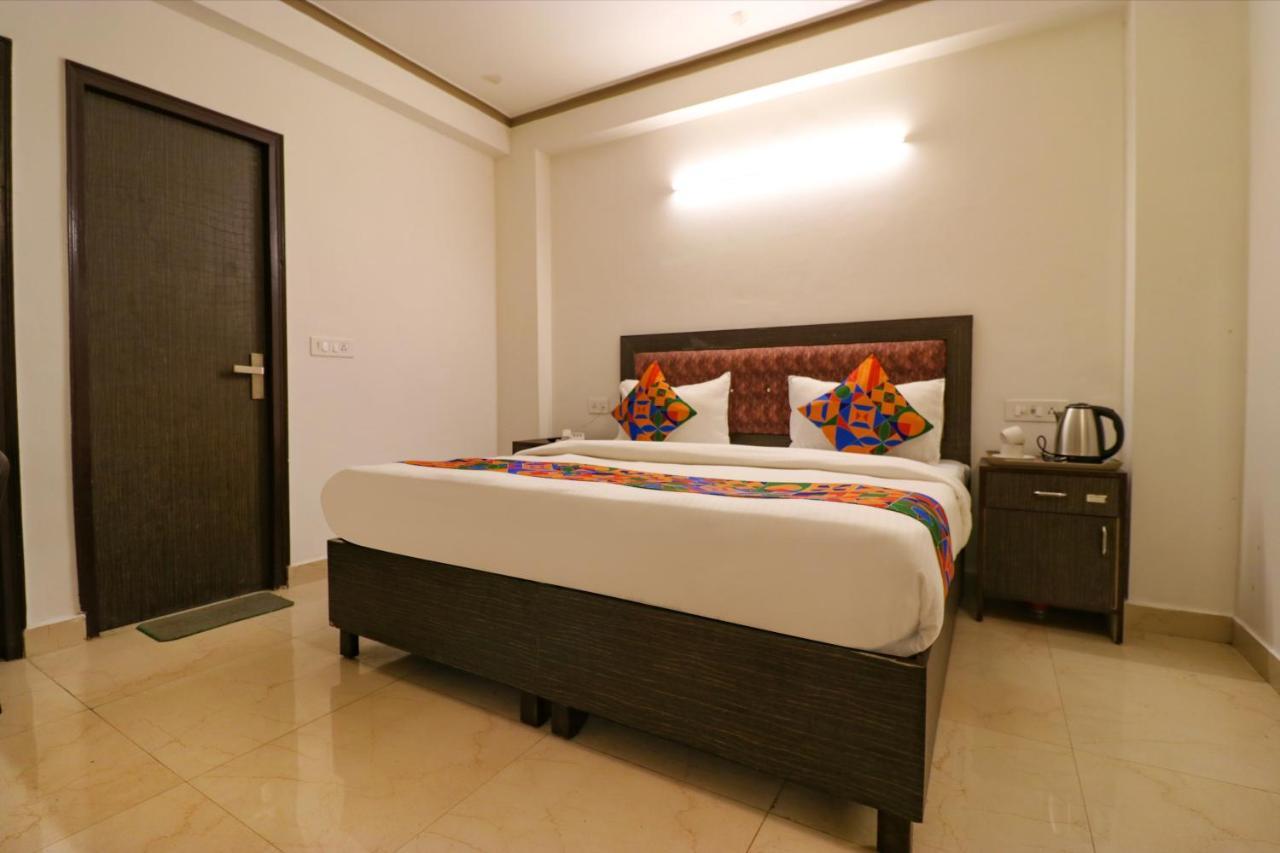 Fabexpress Dolphin International - Nr Igi Airport New Delhi Hotel