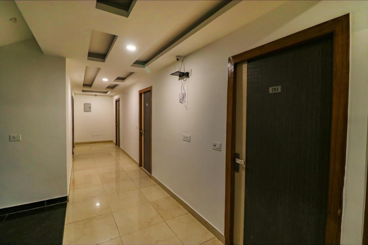 Fabexpress Dolphin International - Nr Igi Airport New Delhi New Delhi