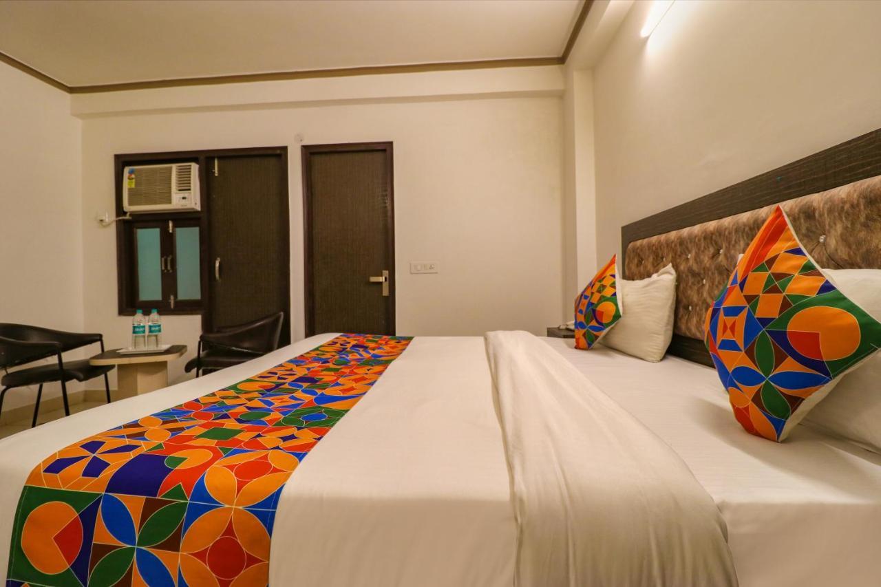 Fabexpress Dolphin International - Nr Igi Airport New Delhi 3* New Delhi